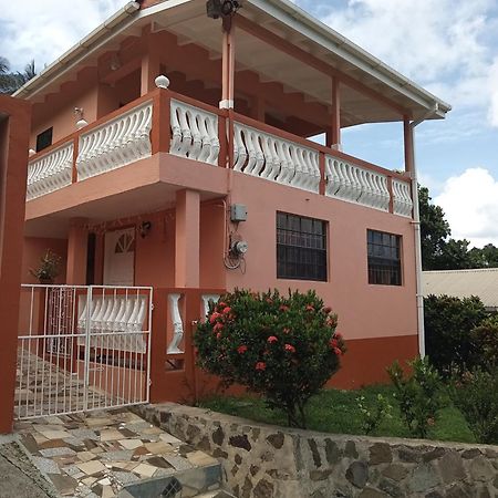 Angie'S Cove, Modern Get-Away Overlooking Castries Exterior foto