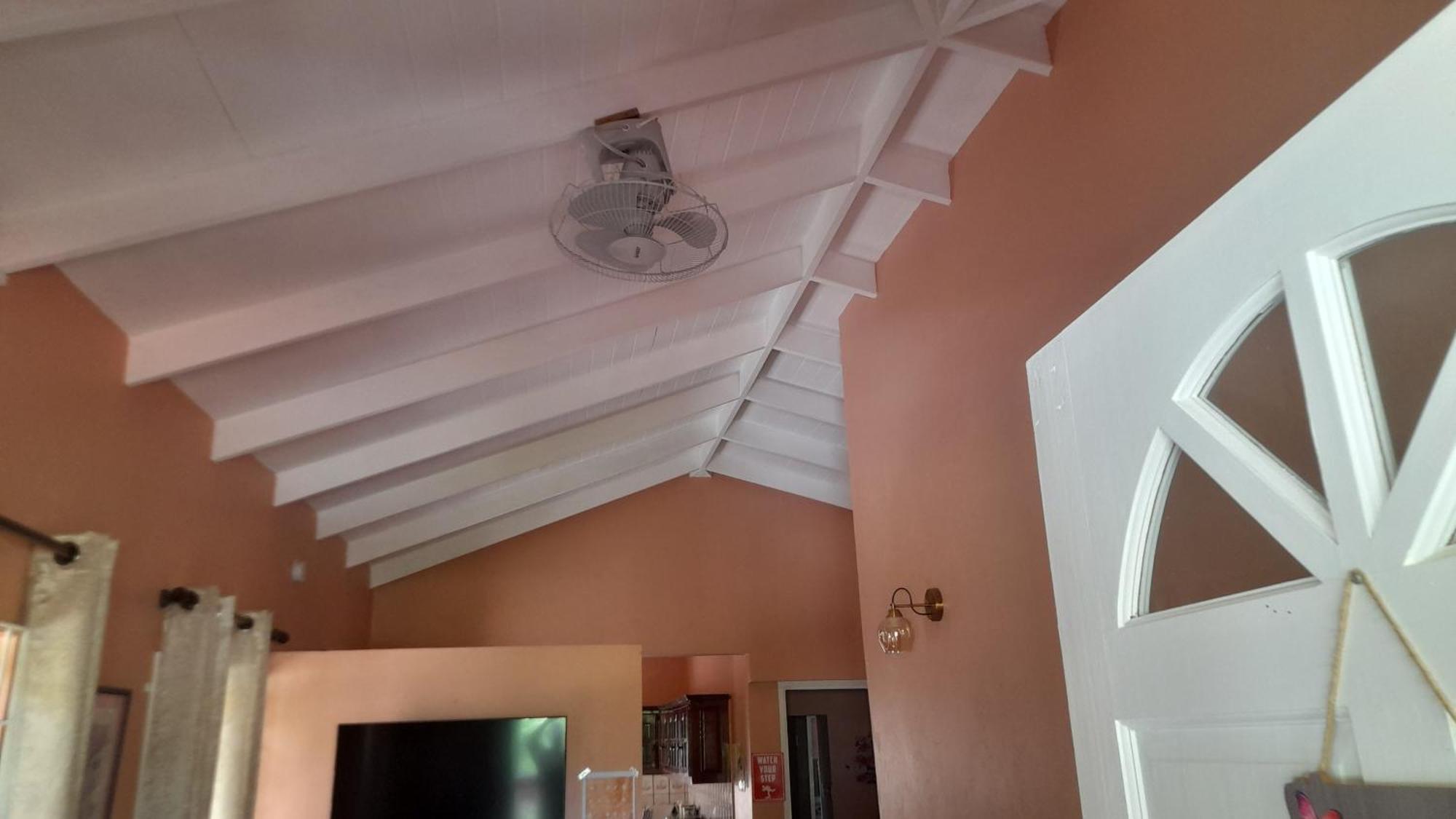 Angie'S Cove, Modern Get-Away Overlooking Castries Exterior foto